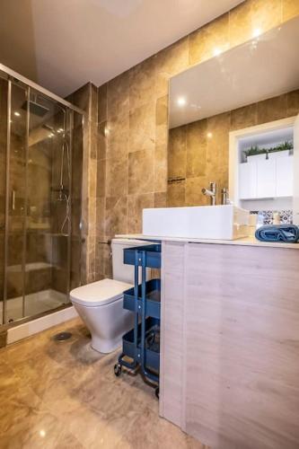 Modern & cozy studio excellent location near beach