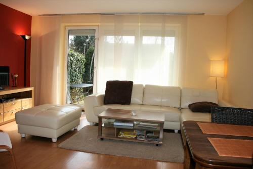 Posezení v ubytování Ferienwohnung Schenefelder Drift