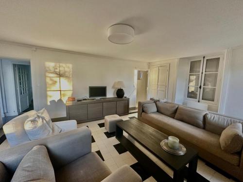 La Pommeraie, maison avec très grand jardin