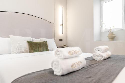 Central apartment with Picasso vibes by REMS photo 18