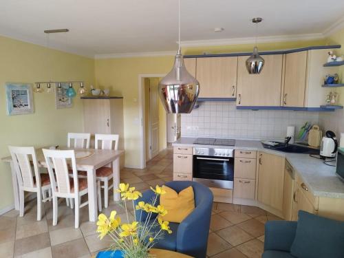 Η κουζίνα ή μικρή κουζίνα στο Utkiek 1