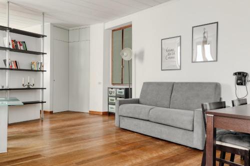 Just Urban Stays - Elegant Apartment with Terrace - Porta Venezia