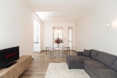 Mgm Property - PortaRomana Tres Chic photo 6
