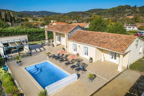 Villa Loupia by Villa Plus