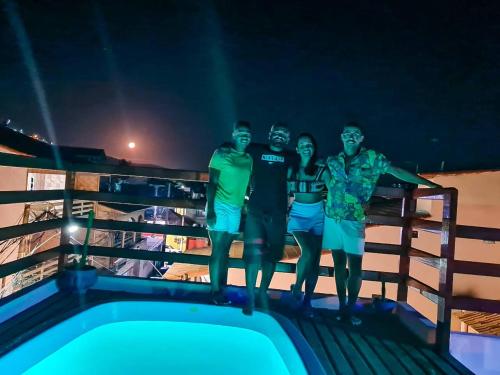 Bazén v ubytování Nativo Hostel nebo v jeho okolí