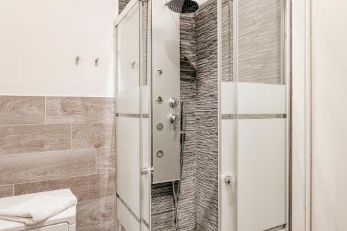 Just Urban Stays - Studio Apartment in the Center - Duomo 4 min M1