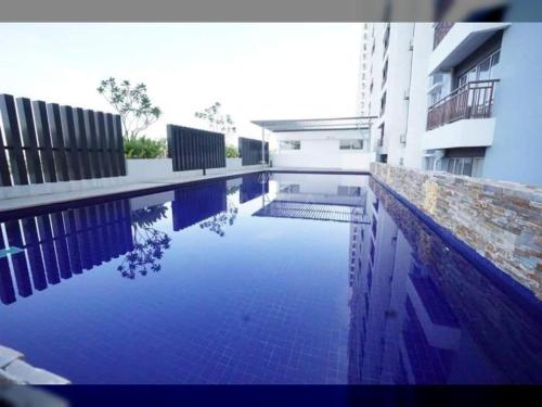 Bazén v ubytování UITM Puncak Alam Cozy Blue Escape nebo v jeho okolí