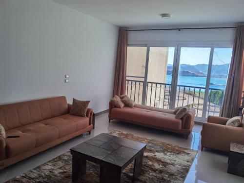 Luxury Seaview Apartment