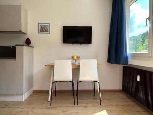 Μια τηλεόραση ή/και κέντρο ψυχαγωγίας στο My cozy home on the mountain