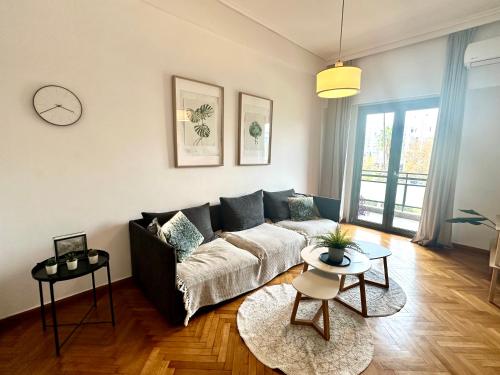 Modern 2BD with City View Near Acropolis