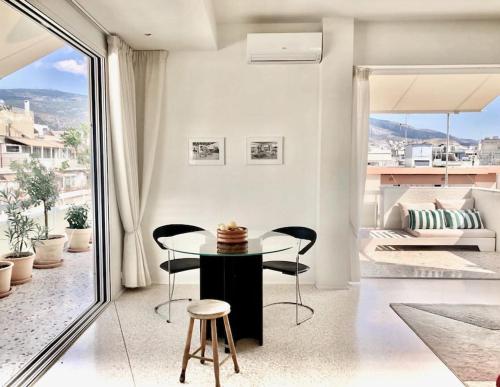 Designer comfy penthouse, Pagrati-"Hilton" area with splendid city views