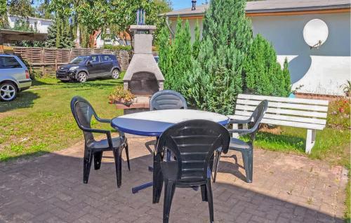 Κήπος έξω από το Ferienwohnung Kölpinseeusedom