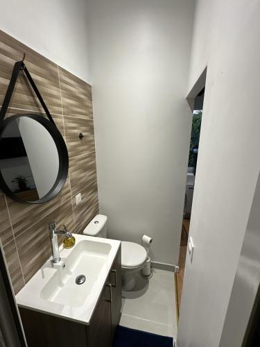 Un baño de SV2A-Location