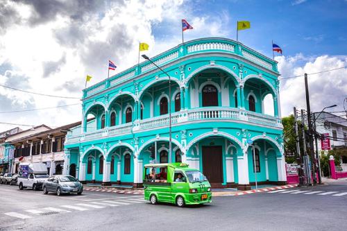 Το κτήριο όπου στεγάζεται  το διαμέρισμα