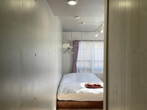 HW HILLS Komagome 401 by Tranova