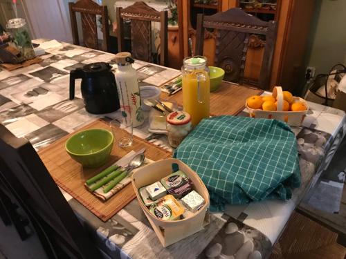 Makanan di atau berdekatan homestay