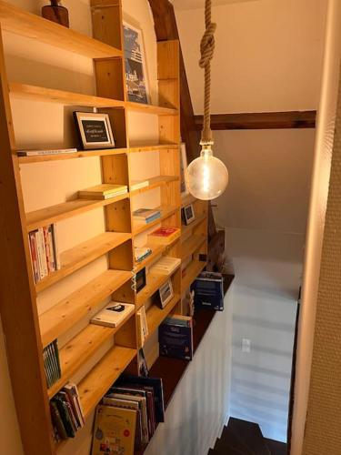 Perpustakaan di rumah percutian