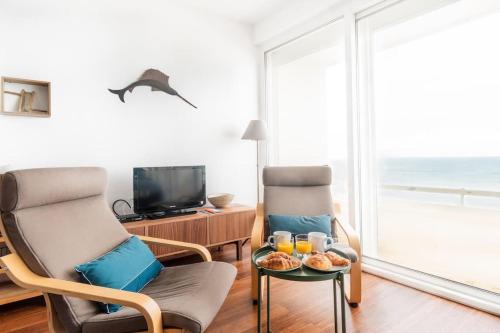 Le Rayon Vert - Vue sur l'aiguille et garage priv