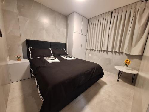 Postel nebo postele na pokoji v ubytování Royal suite