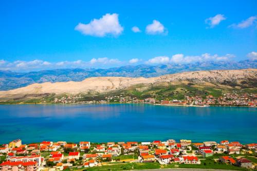 Studio apartment in Novalja with sea view, terrace, air conditioning, Wi-Fi (3565-3)