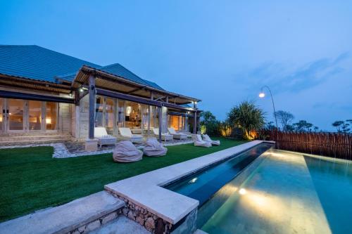 Bazén v ubytování Villa King Fish nebo v jeho okolí