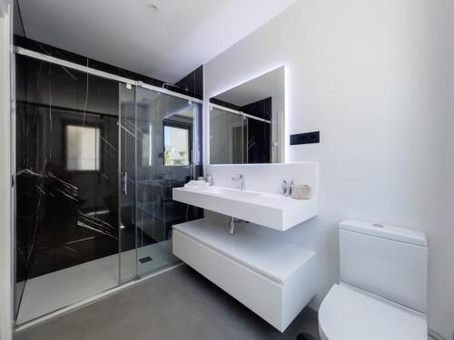 Mirador Estepona Hills Luxury Resort Estepona Hills Gym Pools Restaurants photo 3