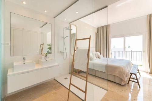 Paraiso Pueblo Deluxe Family Resort Pools Gym