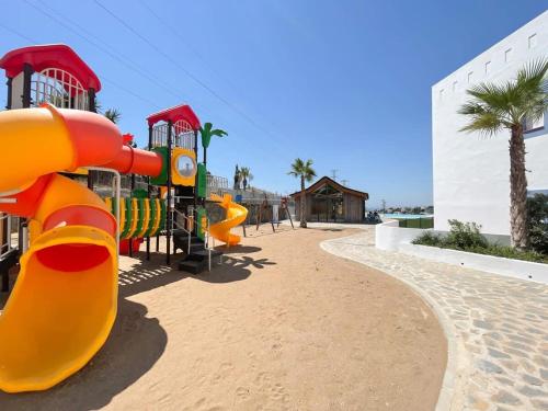Paraiso Pueblo Deluxe Family Resort Pools Gym