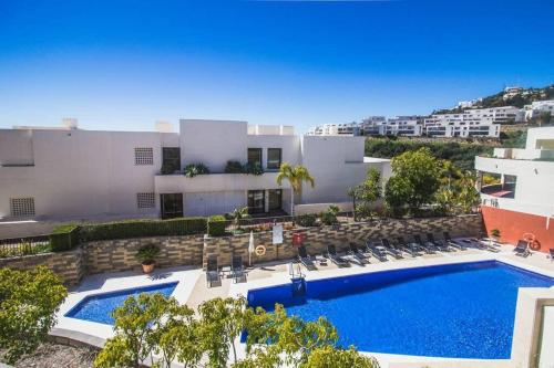 Samara 20 Luxury Apartments Spa Gym Pools Panoramic Views