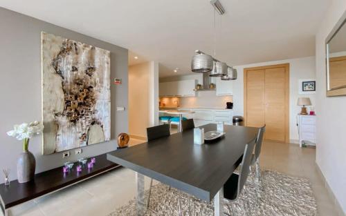 Samara 20 Luxury Apartments Spa Gym Pools Panoramic Views