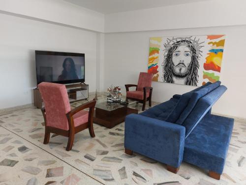 Galería fotográfica de Apartamento en el Centro de Roldanillo 5 habitaciones 9 camas 4 baños en Roldanillo