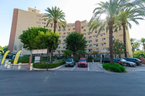 Moderno estudio y piscina a 50 metros de la playa
