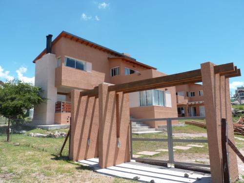 Το κτήριο όπου στεγάζεται  το καταφύγιο