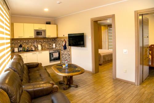 Η κουζίνα ή μικρή κουζίνα στο NK apartments