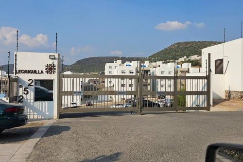 Γενική θέα στο βουνό ή θέα στο βουνό από  αυτό το διαμέρισμα