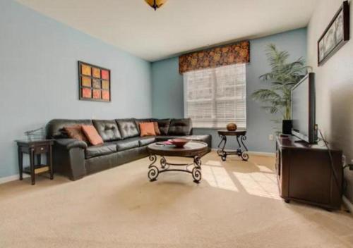 Gorgeous 1st-Floor, End Unit Condo w LAKEVIEW photo 55