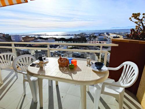 Apartamento Moderno en Roses - Cerca del Puerto, Aire Acondicionado - ES-258-30