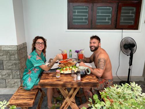 Επισκέπτες που μένουν στο Thisu Villa