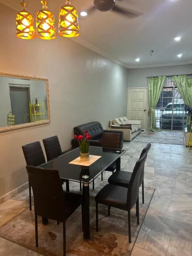 Χώρος καθιστικού στο Hz Homestay Bertam