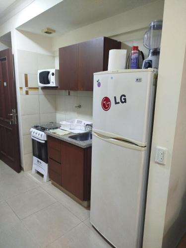 Comodo Monoambiente 주방 또는 간이 주방