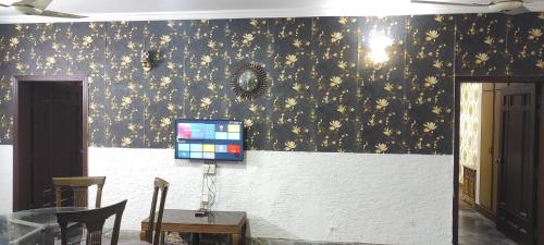 2BR 2B Furnished