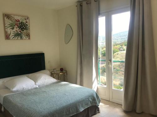 Photo de la galerie de l'établissement Joli T3 familial proche de la mer, à Saint-Florent