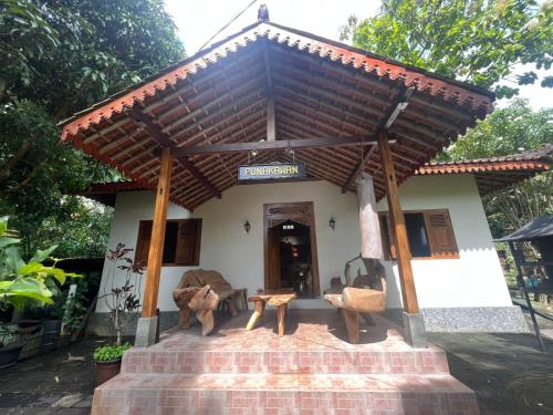 Budova, kde se ubytování v soukromí nachází