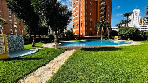 Duplex Idéal Vue Mer & Montagnes, à 5 min à Pied de la Plage