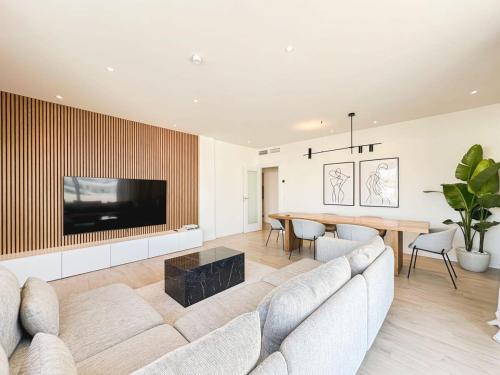 Jardines De Guadaiza Luxury Penthouse Rooftop Pool Bbq