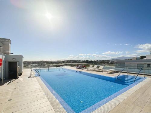 Jardines De Guadaiza Luxury Penthouse Rooftop Pool Bbq
