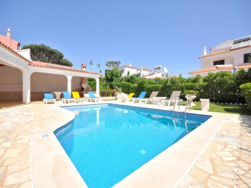 Spacious villa with private pool