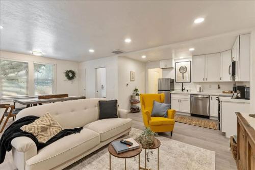 Gallery image of Right off i15 & i80 SLC Airport Close By in Salt Lake City