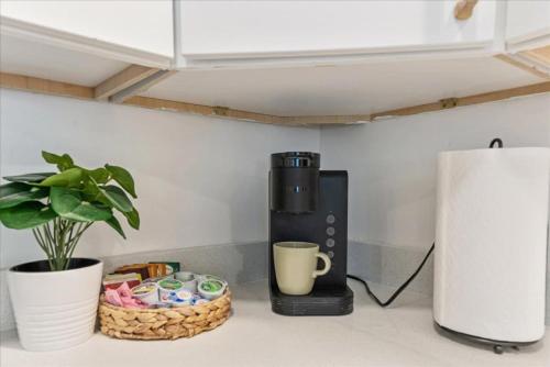 Gallery image of Right off i15 & i80 FrontRunner Station Close in Salt Lake City