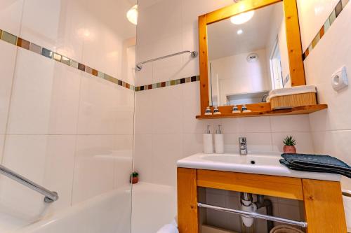 Gallery image of Courchevel 1650, Ski In Out, Exceptional Apartments with Panoramic Views in Courchevel